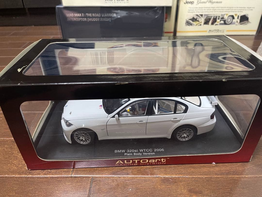 BMW 320si WTCC 2006 AUTOart ミニカー