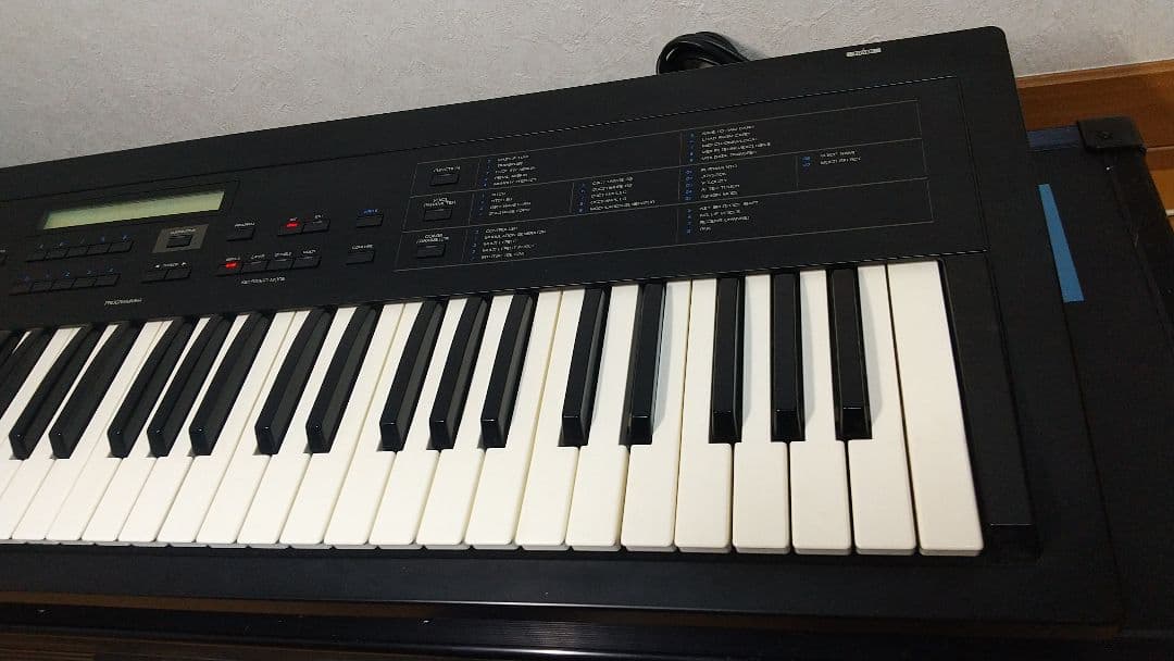 【純正ハードケース付き】希少 KORG DS-8 シンセサイザー