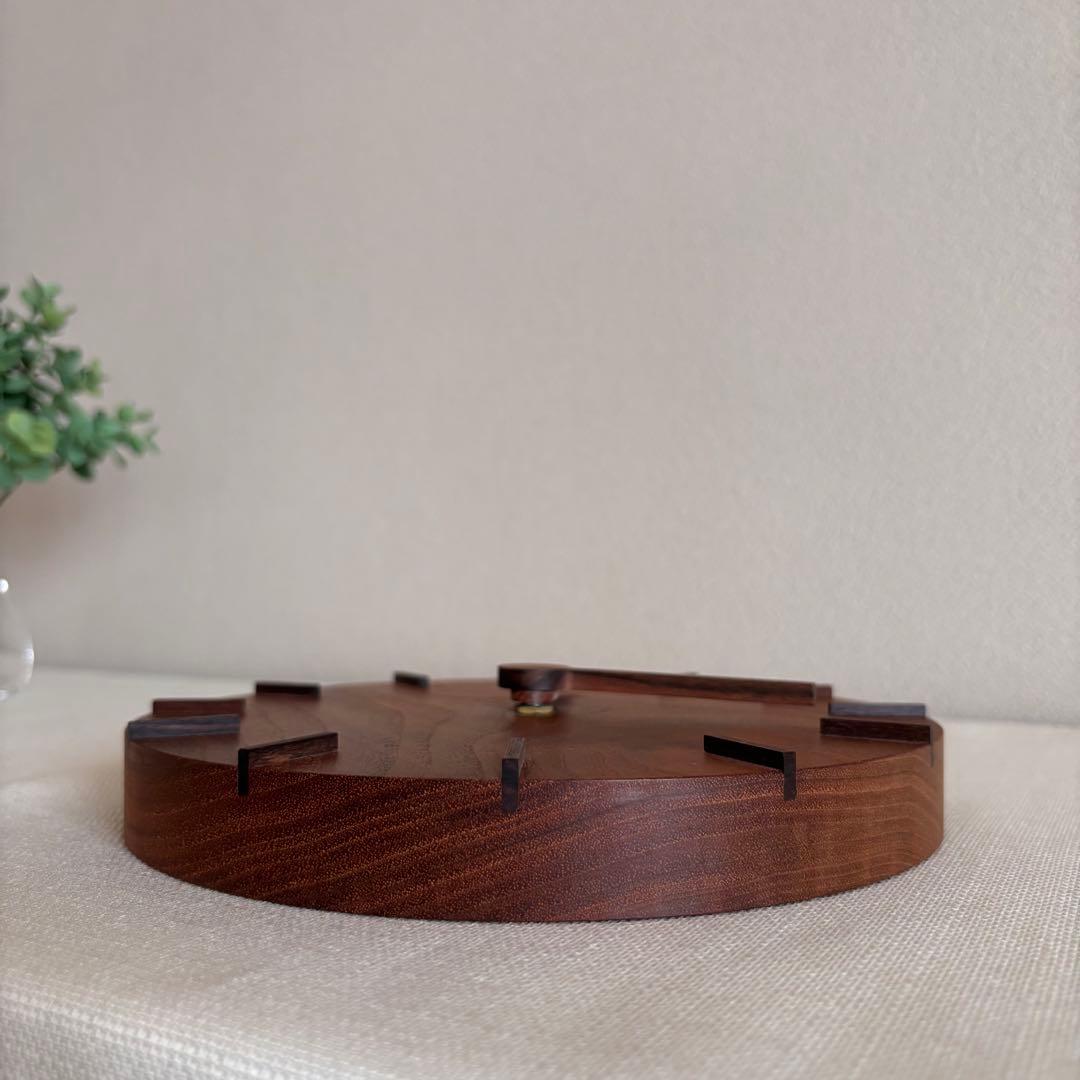 ボー・デコール 木の掛け時計 クルミ 無垢 ウォールクロック 北欧