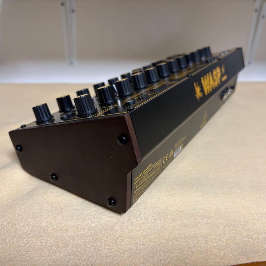 Behringer WASP DELUXE アナログシンセサイザー ユーロラック