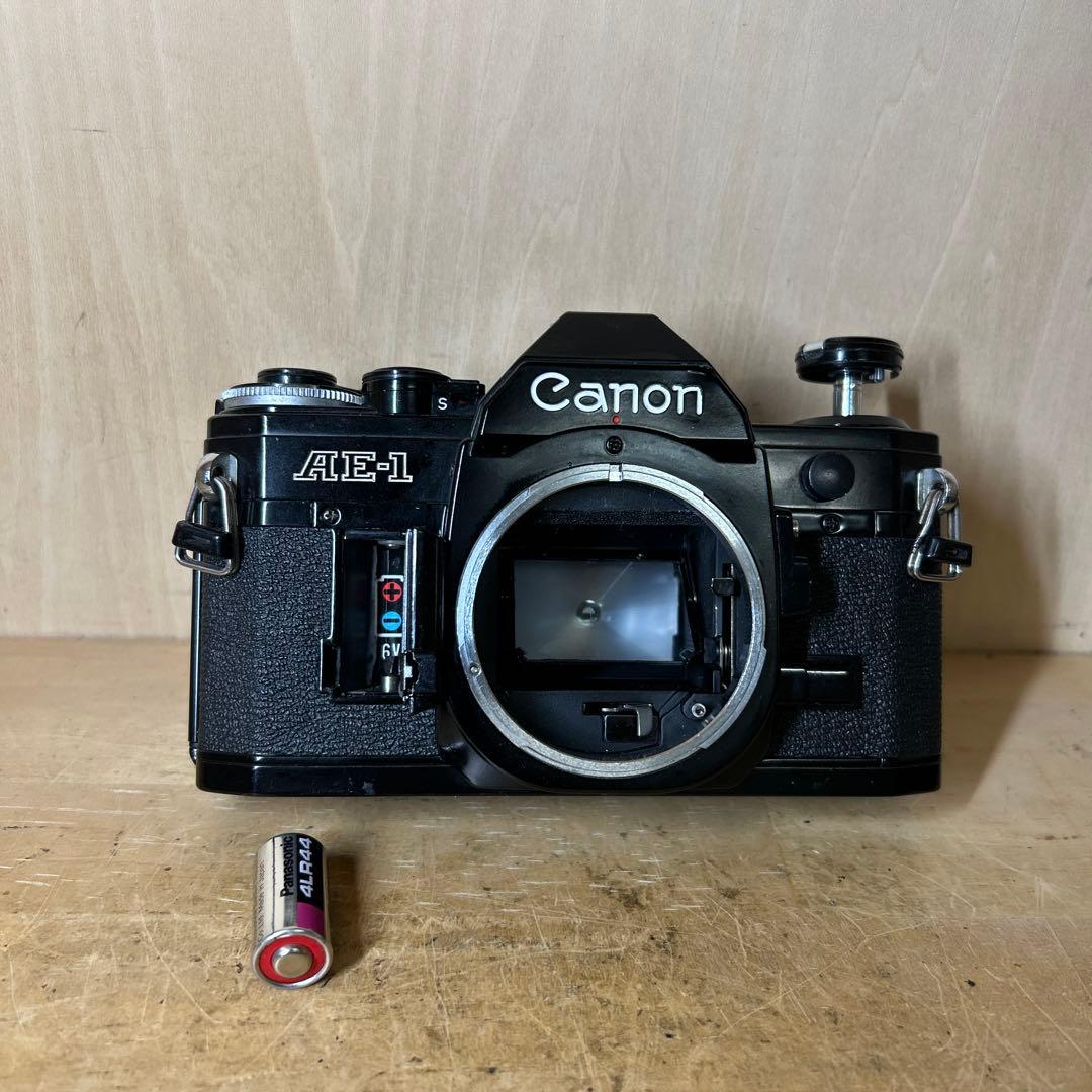 Canon AE-1 +FD 35-70 f3.5-4.5 完動美品