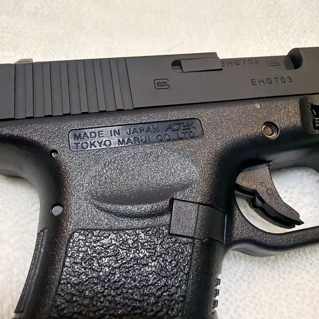 TOKYOMARUI GLOCK 18C 電動ガン バッテリー付き