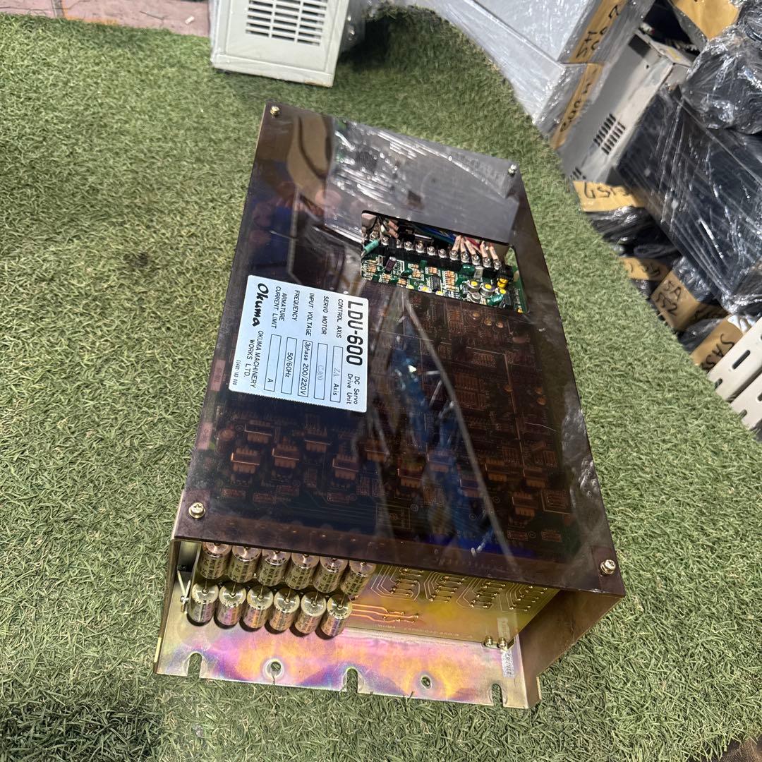 電源ユニット OKUMA LDU-600 DC SERVO C-800 ZA Axis