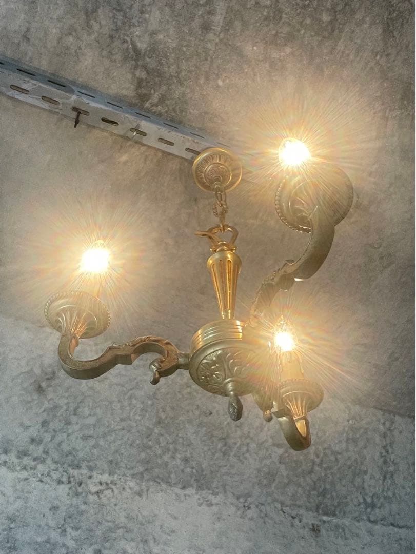 22. フランス アンティーク シャンデリア 3灯 キャンドル ライト 吊り下げ