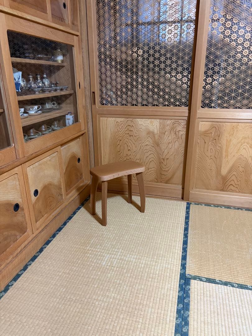 1331建具屋58年のおじいさんの手作り木製サイドテーブル、イス、スツール