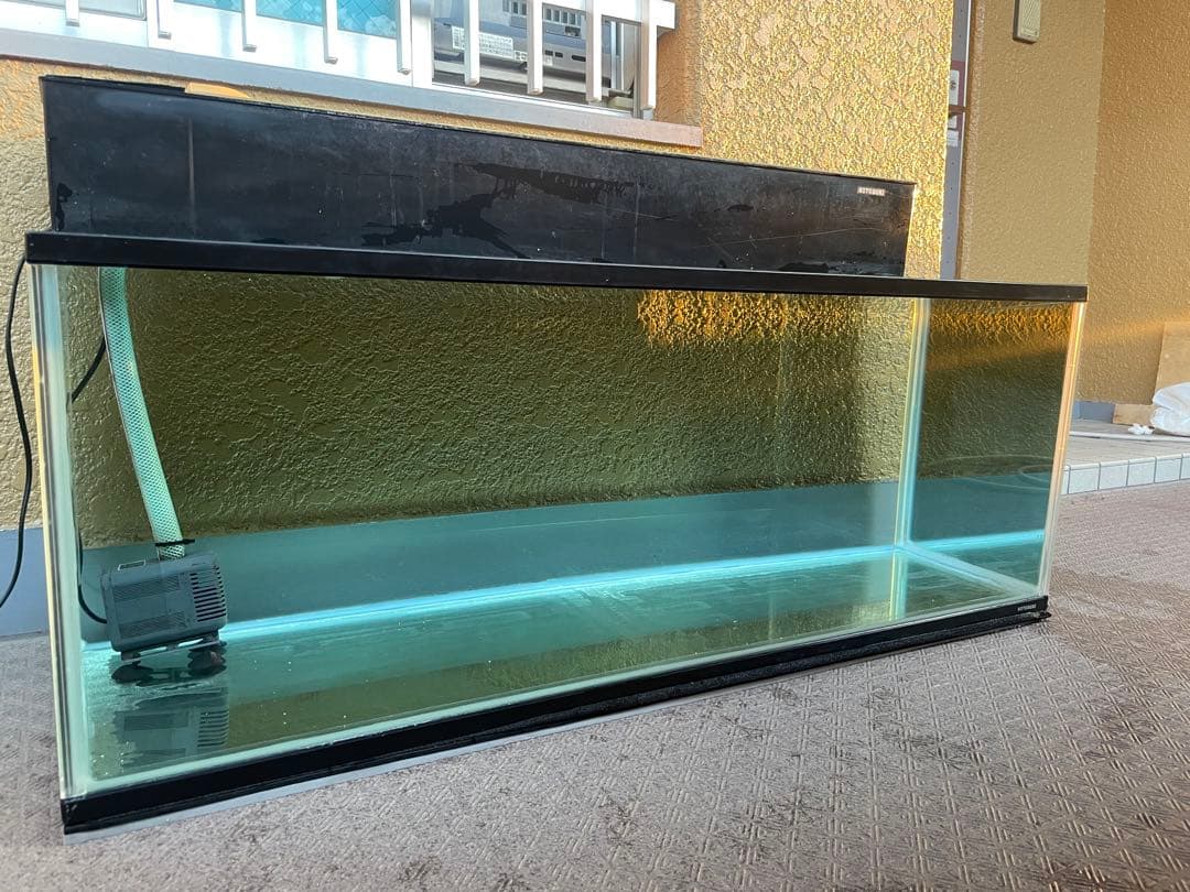 120cm 水槽　大阪府茨木市引取り限定　上部フィルター