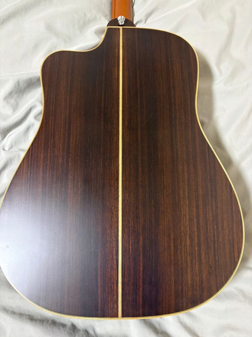 西野春平 アコースティックギター