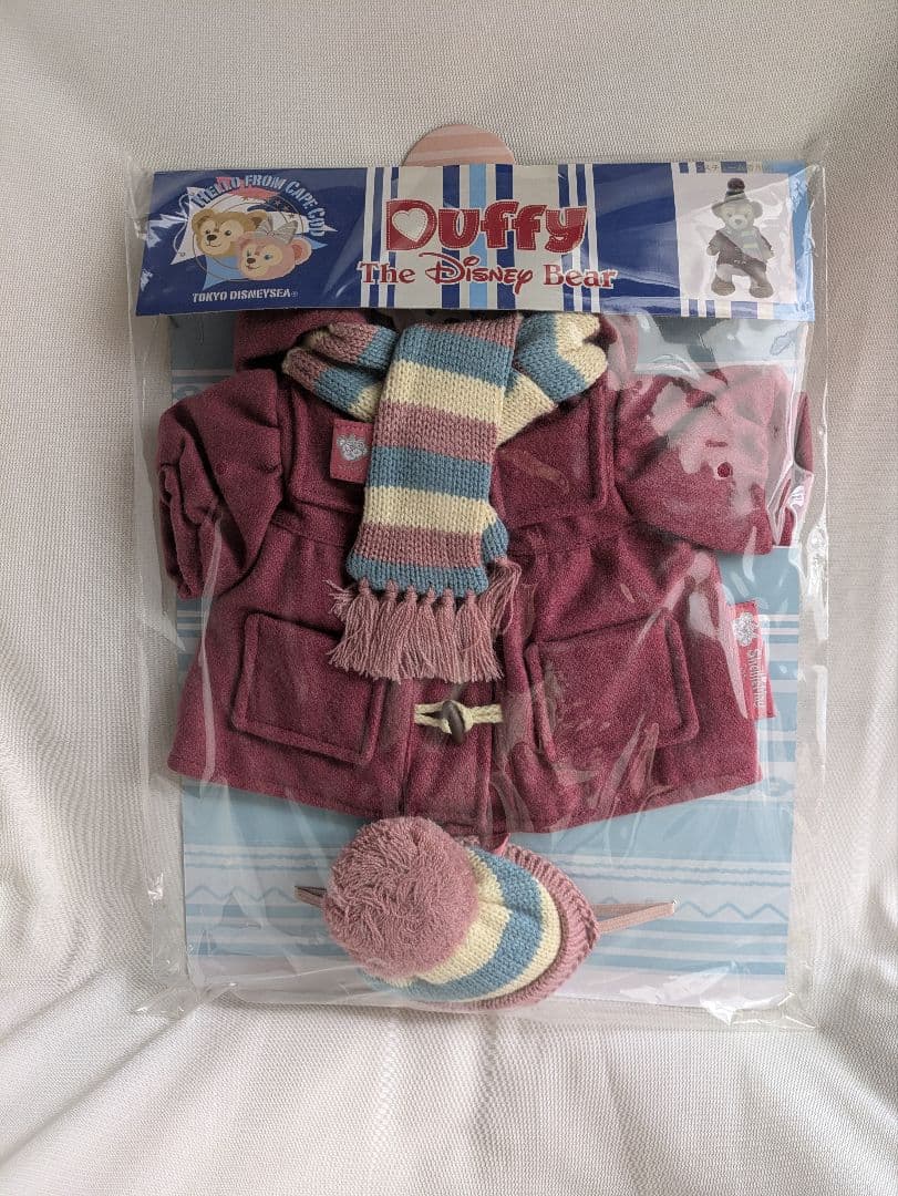 ダッフィー＆シェリーメイ 冬コスチューム ペアセット公式 新品未使用 おまけ付き