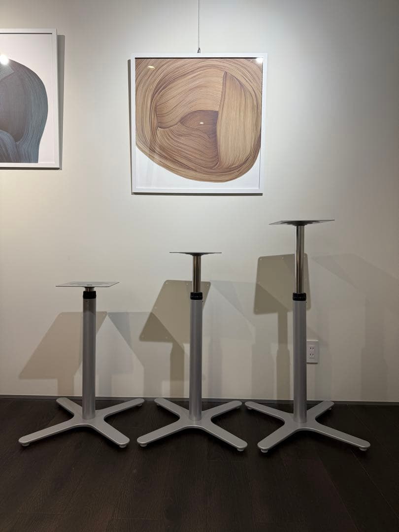 エリアSC 2650 ラチェット昇降式　テーブル脚ほぼ新品