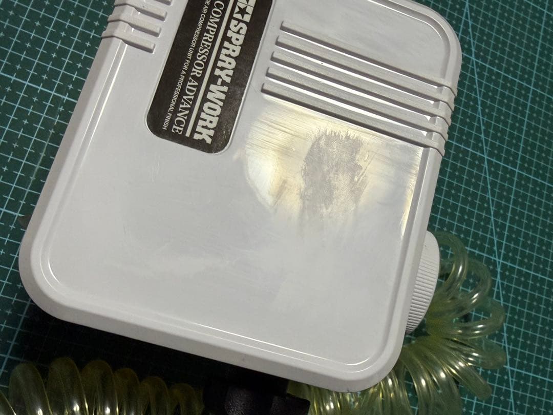 タミヤ　スプレーワーク コンプレッサーアドバンス