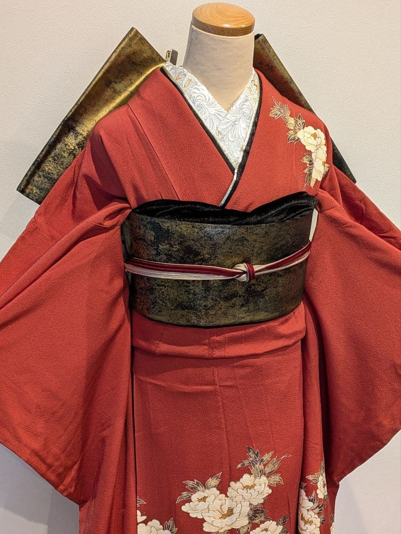 振袖フルセット 身丈166裄68 赤 金彩 暈し染め 鈴乃屋 成人式 逸品