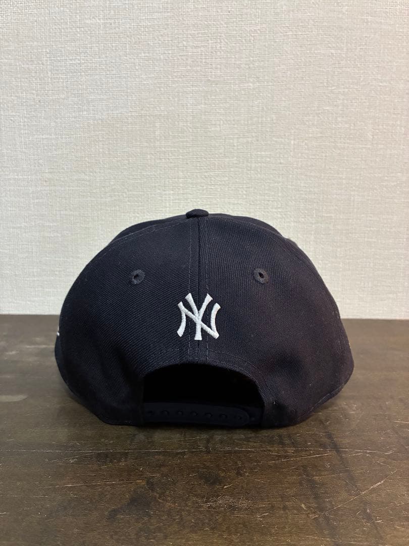 タカヒロミヤシタザソロイスト × NEW ERA