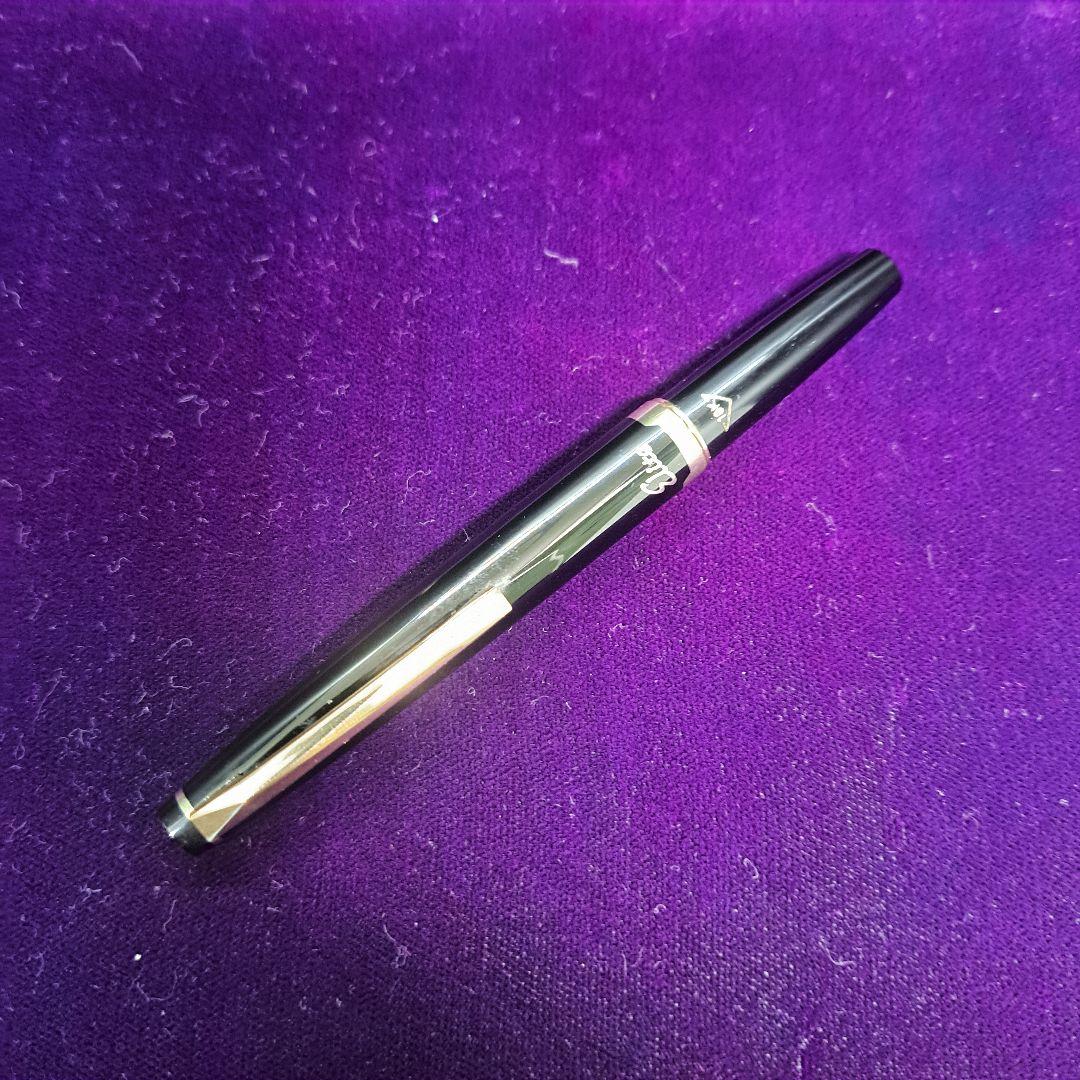 PILOT　パイロット　万年筆　Elite　エリート　18K-750　金　未使用