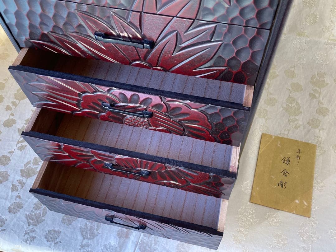 鎌倉彫り6段小箪笥　美品