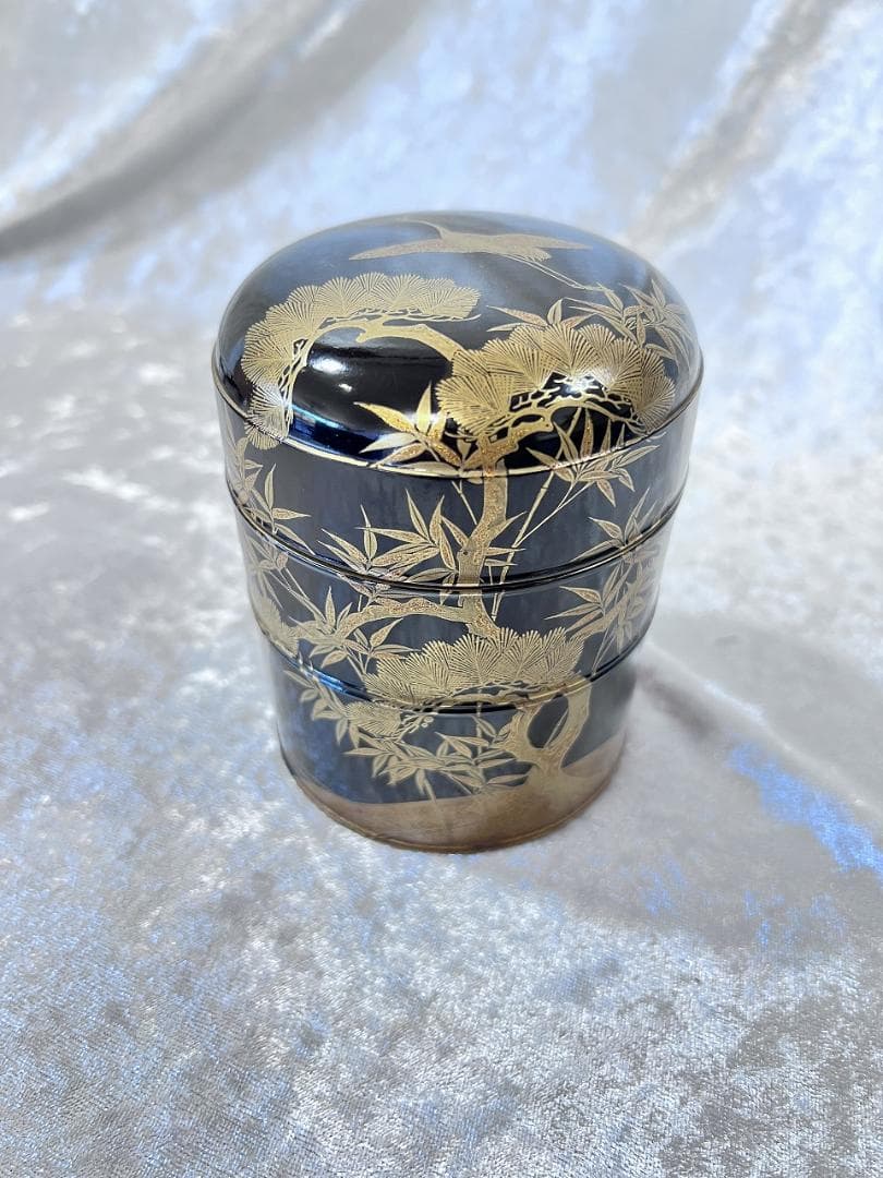 蒔絵丸住　合わせ箱　鶴亀と松