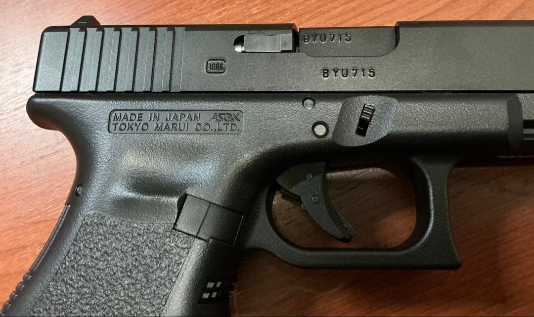 東京マルイ ガスハンドガン グロック19 Gen3 カスタム品