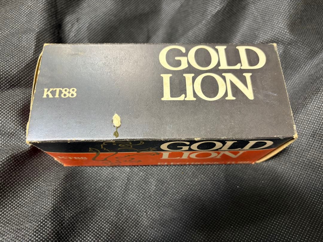 C*s様 イギリス製GOLD LION KT88 真空管2本 1本は箱なし