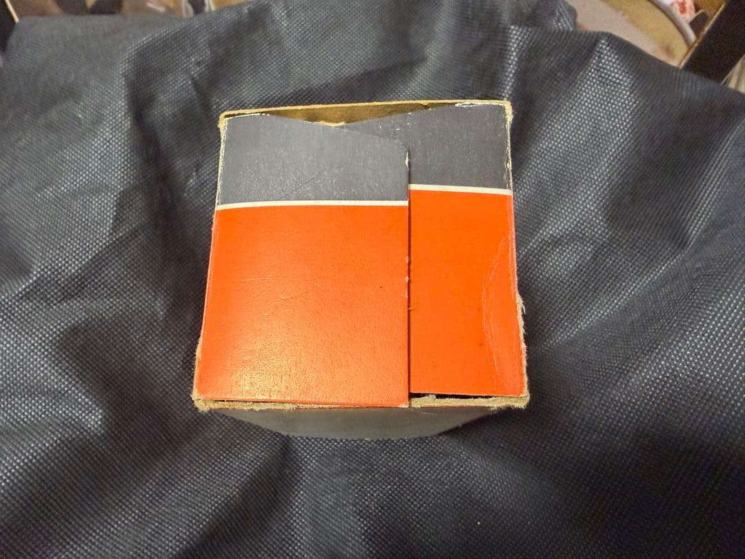 C*s様 イギリス製GOLD LION KT88 真空管2本 1本は箱なし