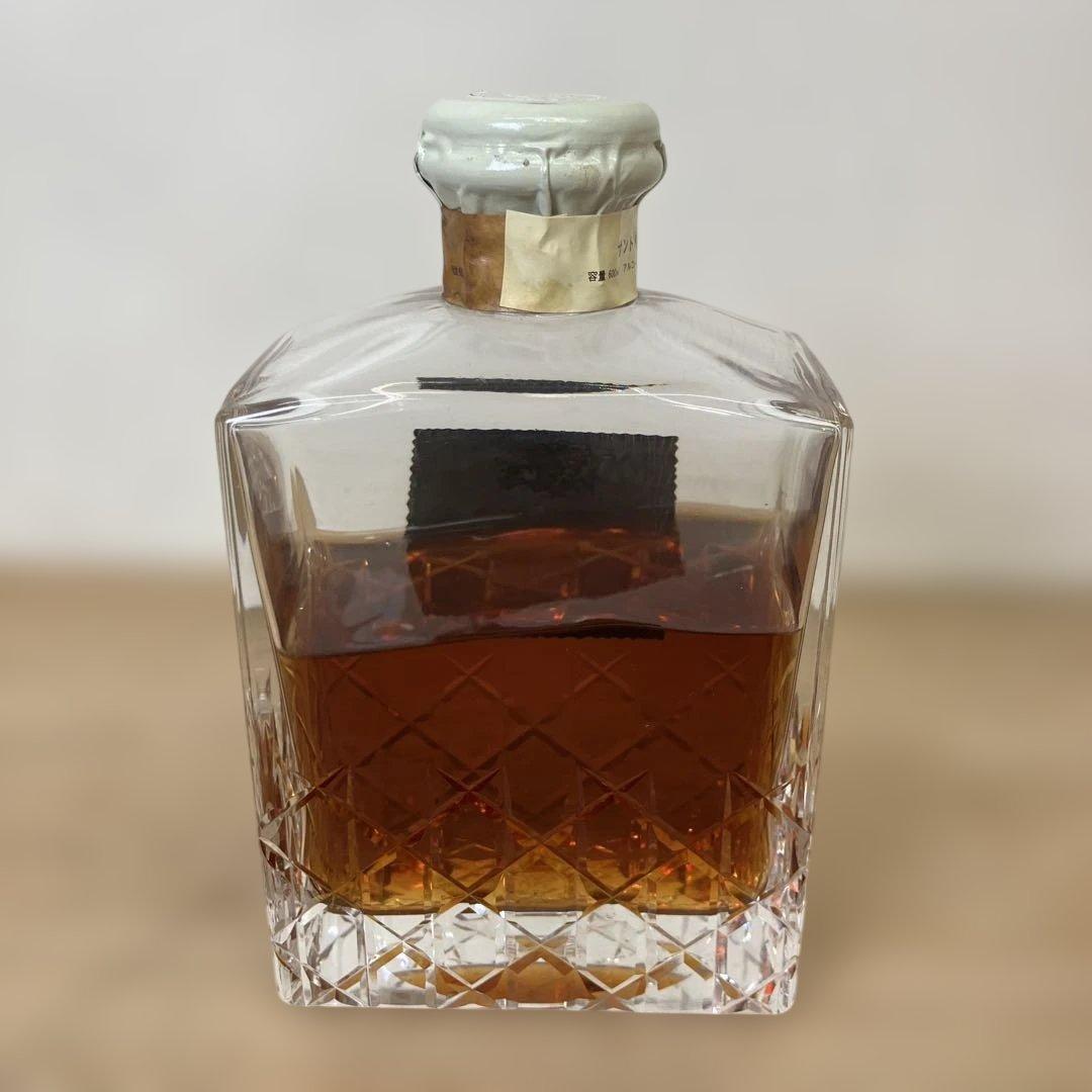 未開栓 600ml ウイスキー サントリー インペリアル カガミクリスタル