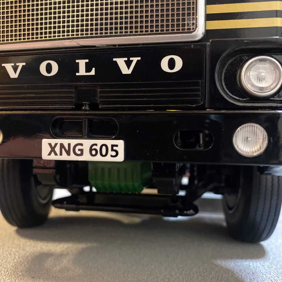 1/18 ボルボ　F88
