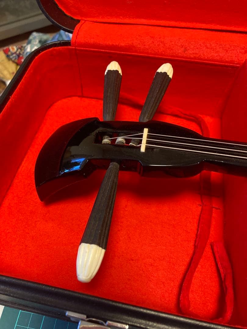 と*や様 ヘビ革 三線 本体　古い