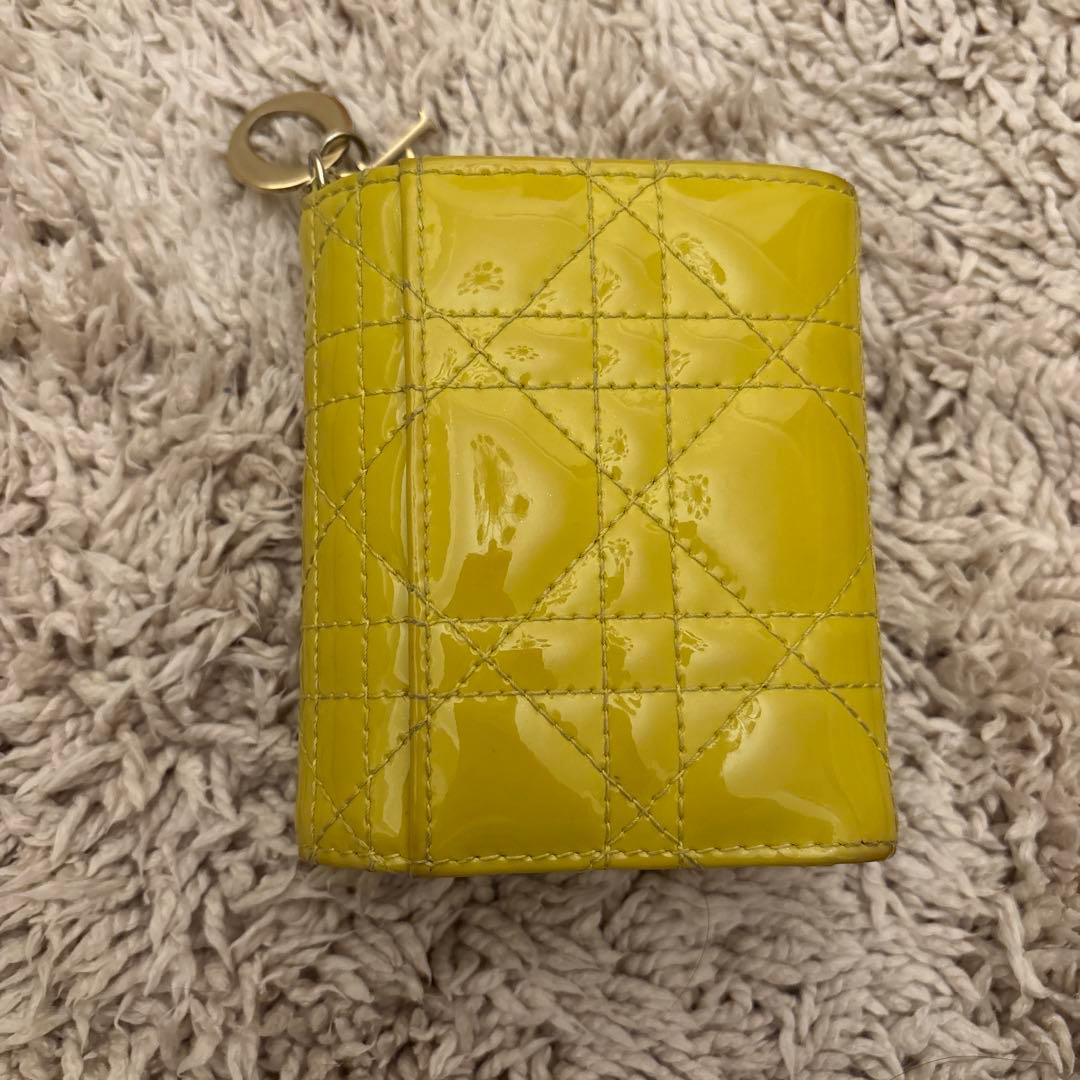 Dior ロータスウォレット　キルティング財布　三つ折り財布
