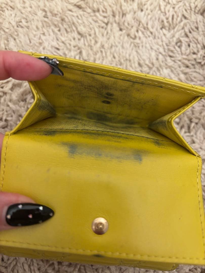 Dior ロータスウォレット　キルティング財布　三つ折り財布