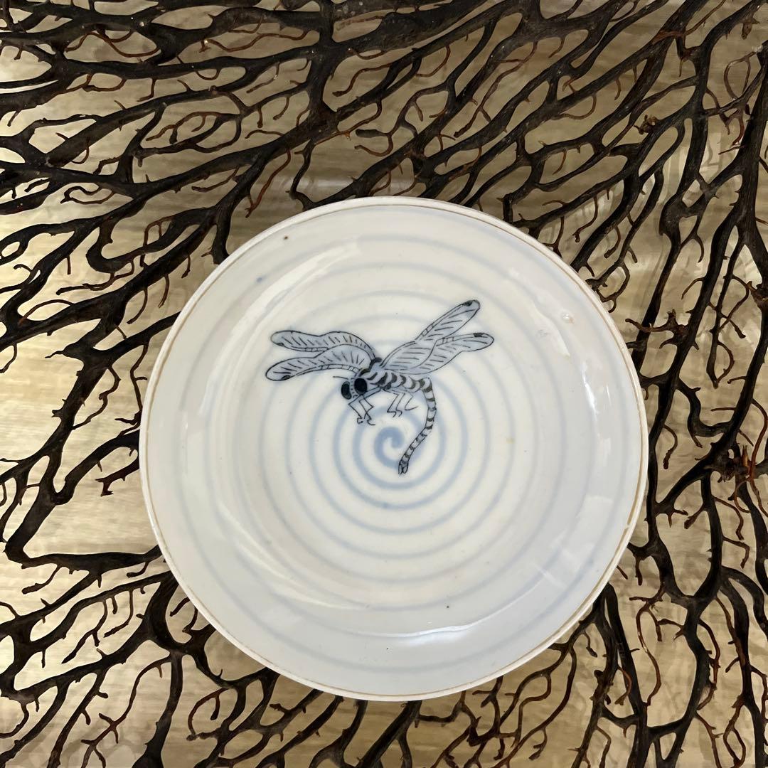 骨董　古伊万里　印判手　希少図案　図変わり印判　ぐるぐる　蜻蛉　勝ち虫　小皿２客