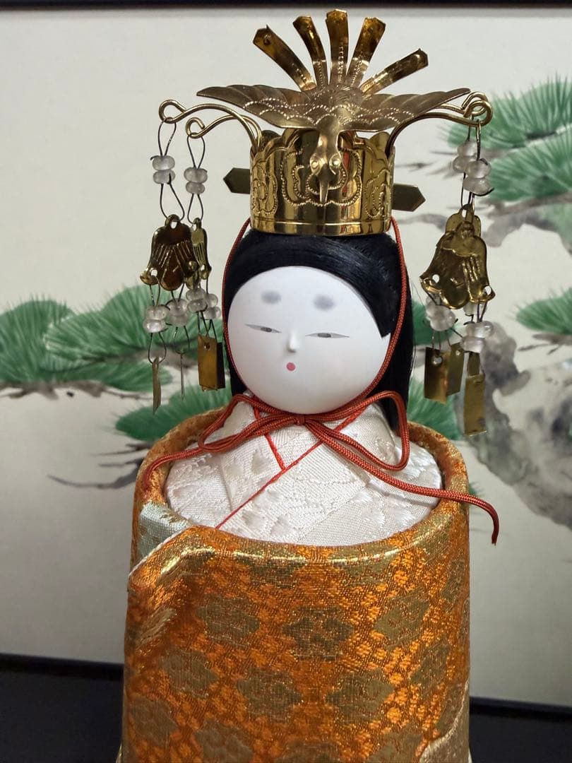 真多呂作 雛人形 親王飾り 木目込み 立雛 伝統工芸 木札付き 屏風 台付き