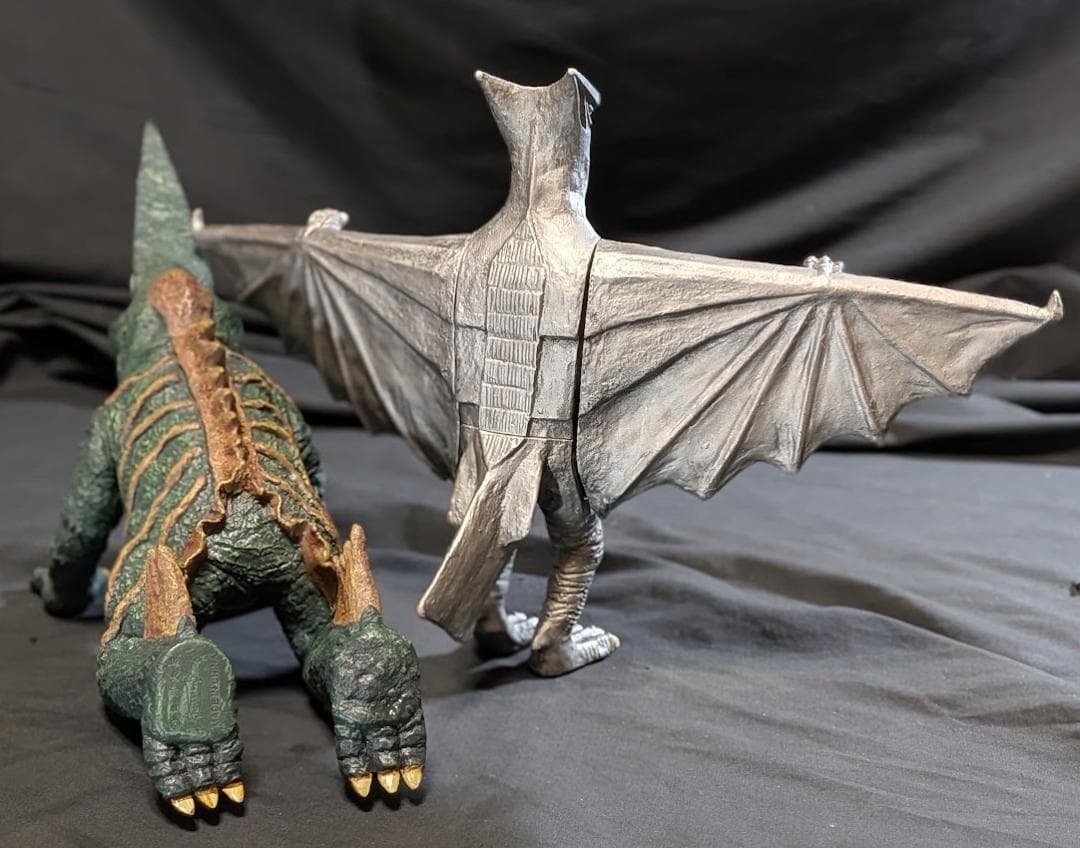 ギロン（ロケット）＆宇宙ギャオス（エクスプラス）昭和ガメラ登場怪獣２体セット