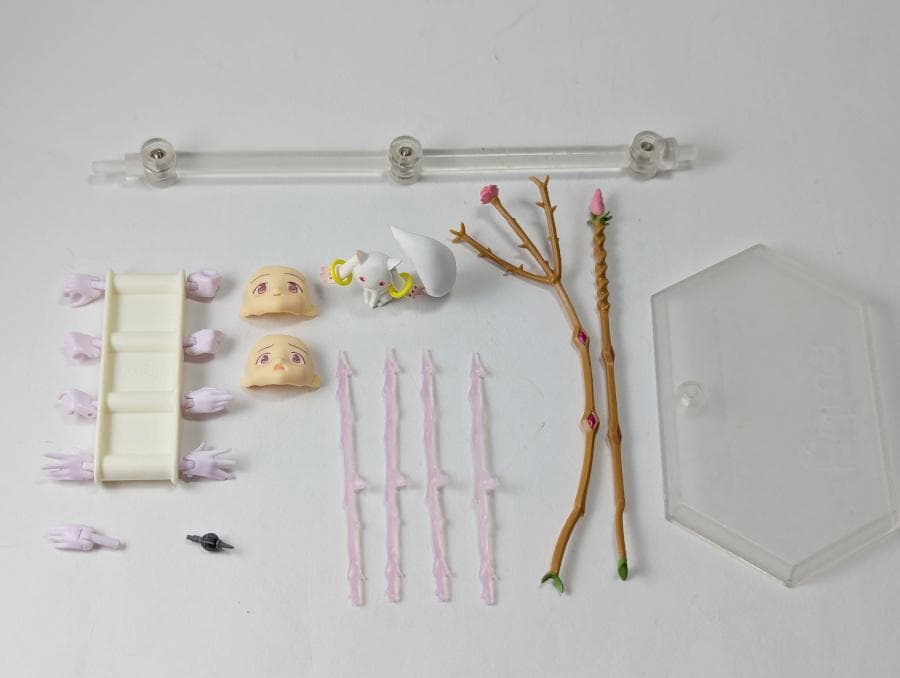 figma 魔法少女 まどか☆マギカ 鹿目まどか 2種セット 制服 ＆ 魔法少女