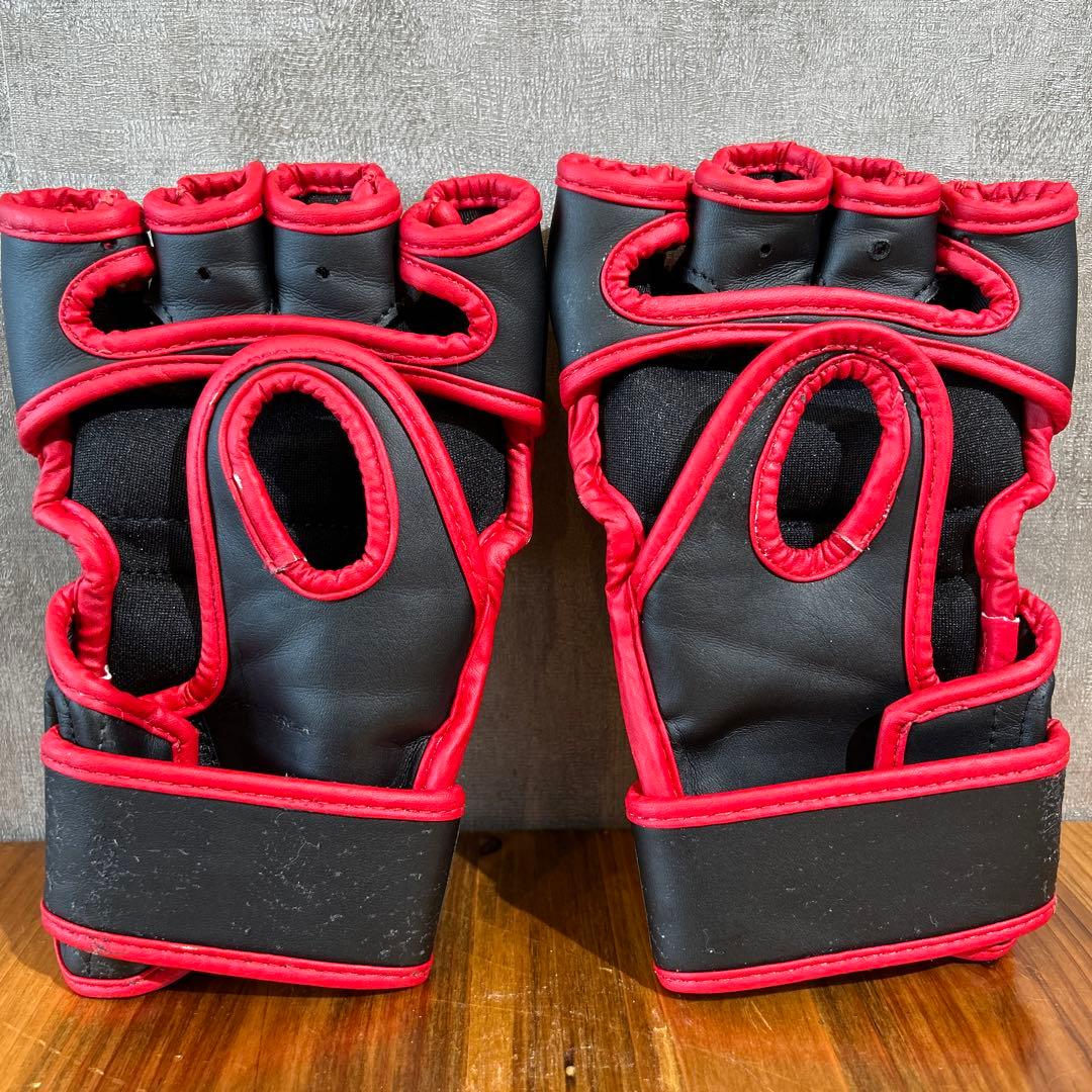 ト*シ様 朝倉未来直筆サイン入り　Venum DEEP オープンフィンガーグロー