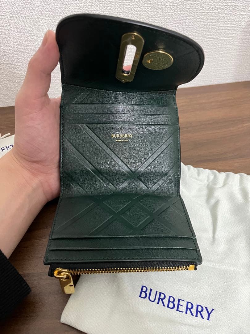 BURBERRY ロッキングホース ウォレット