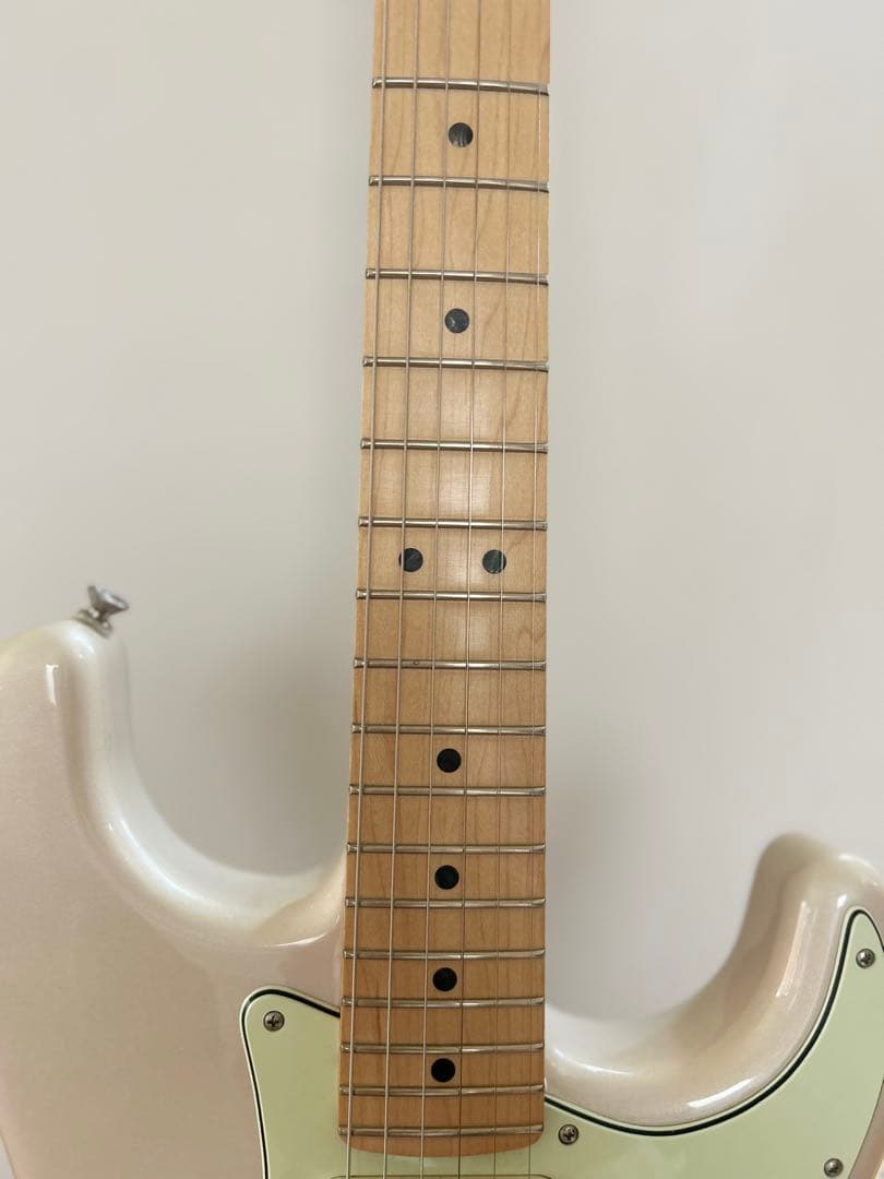 美品 送料込み フェンダー デラックスストラト HSS パール