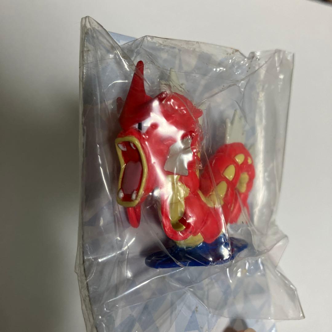 赤いギャラドス　モンコレ　非売品