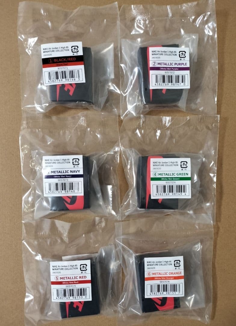 S*u様 オンライン版NIKE Air Jordan MINIATURE 全18