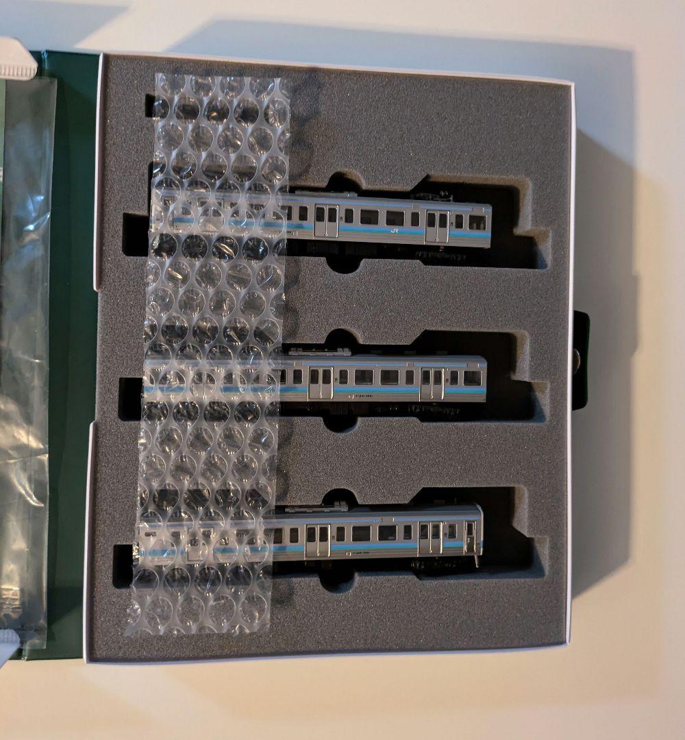 KATO 10-1212 211系3000番台 長野色スカート強化形　3両