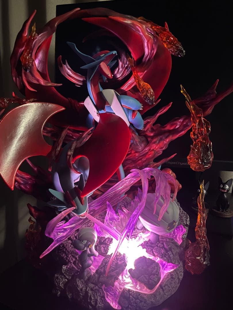 ボーマンダフィギュア