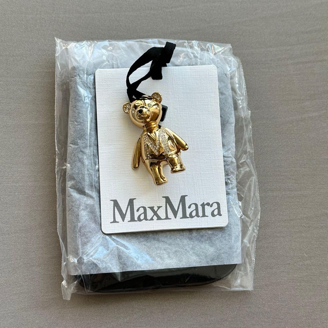 新品 MaxMara SHINYメタルテディブローチ White