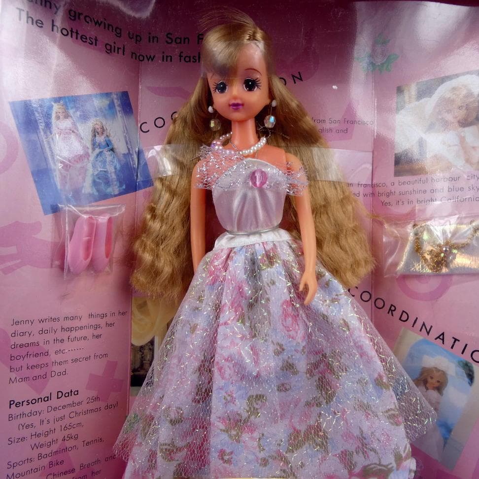 ジェニー★珍妮娃娃（中国語でジェニー）★1993年★珍品★絶版品★タカラ★新品