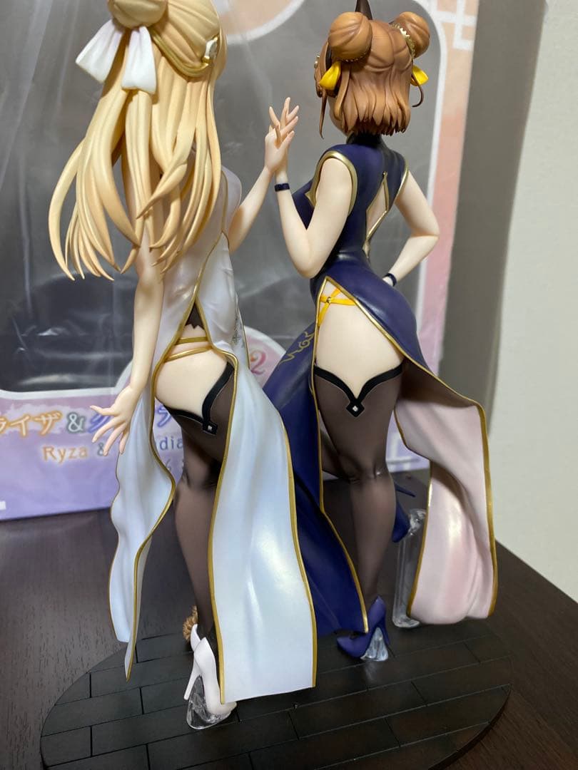 ライザのアトリエ　ライザ & クラウディア フィギュア