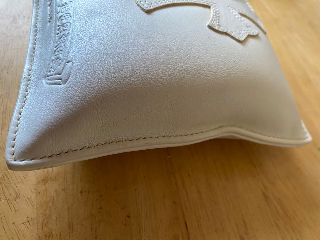 POP MART 正規品のみ販売 非売品　クロムハーツ　ディスプレイ