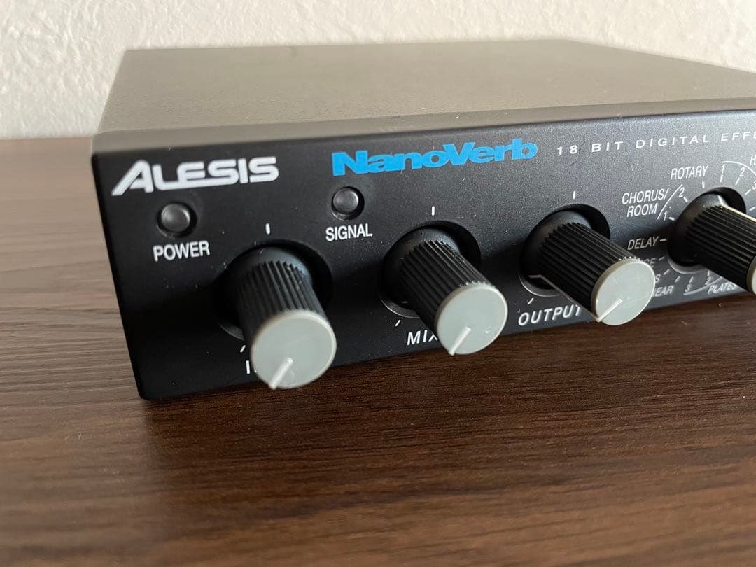 Alesis NanoVerb 18ビットデジタルエフェクトプロセッサー