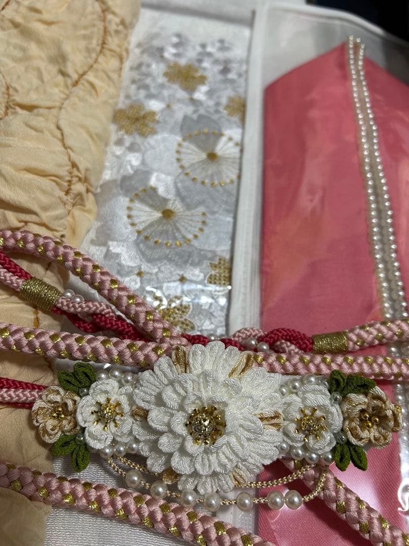 最高級汕頭総刺繍の届いて直ぐお召しになれます お振袖25点フルセット　やまと誂製