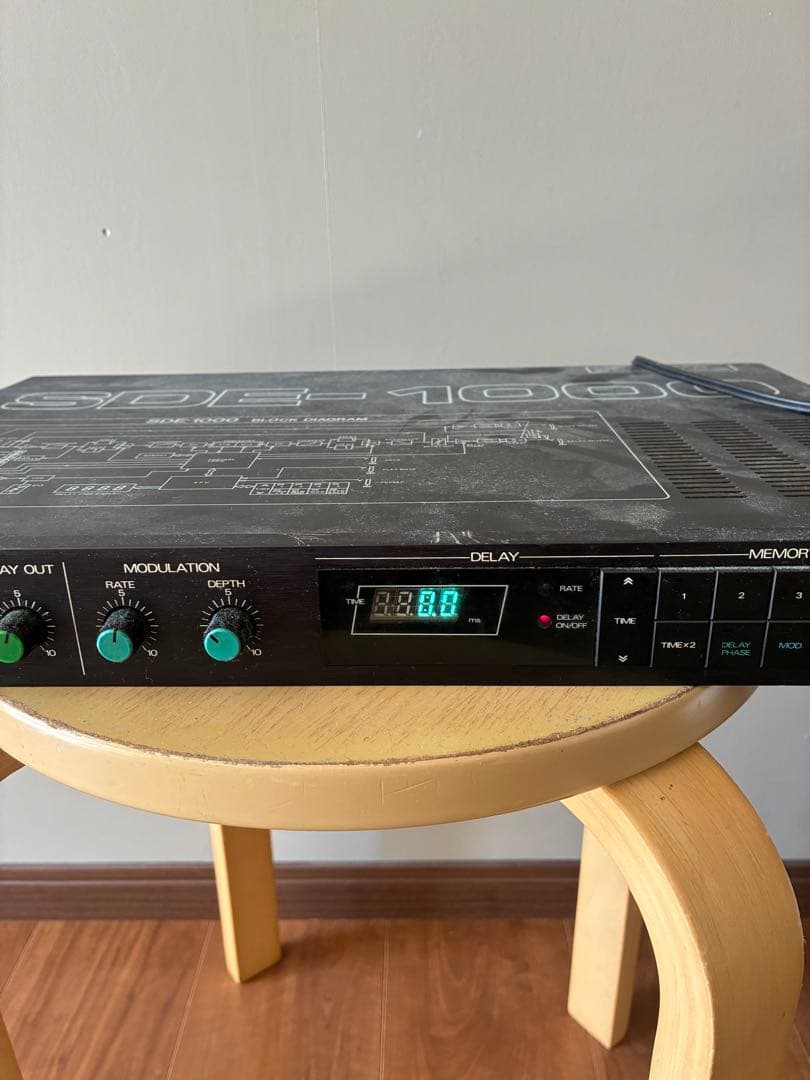 ローランドデジタルディレイ　SDE-1000 動作品　ビンテージ