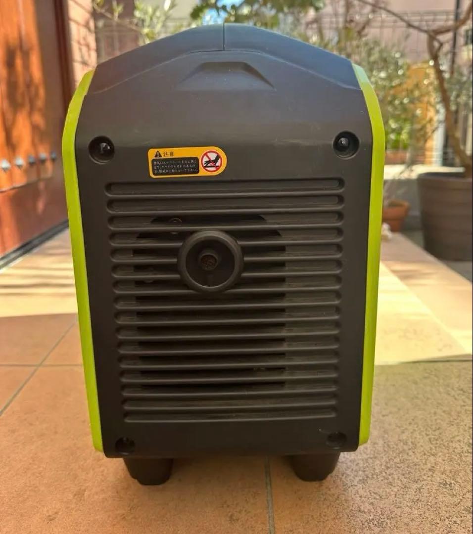 専用カバーとオイルと携行缶付き　EENOUR インバーター発電機 GS1800i