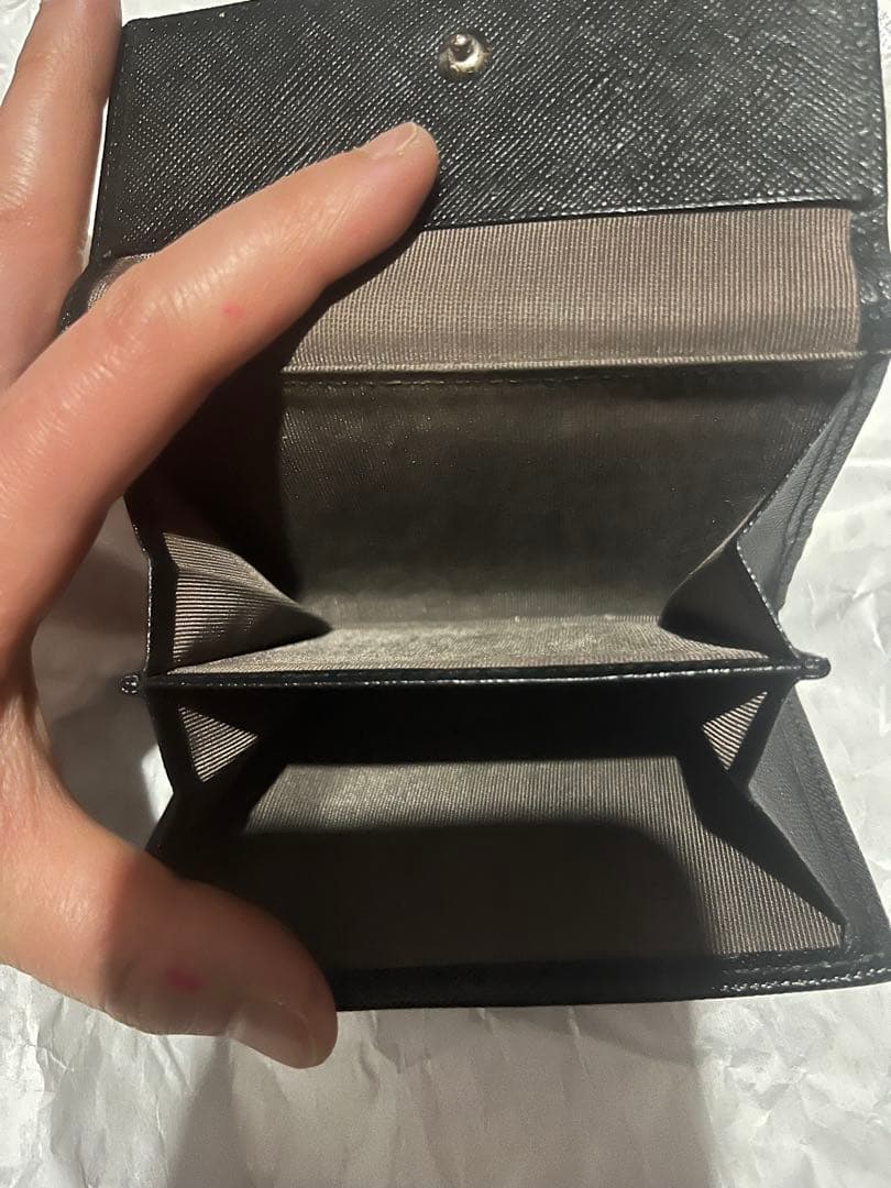【美品】BURBERRY バーバリー　ブラック二つ折り財布