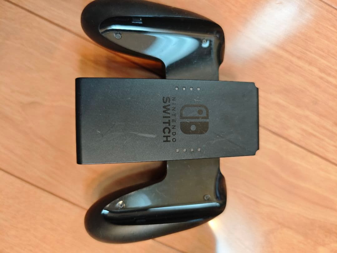 Nintendo Switch 本体 ジョイコン（赤）付き