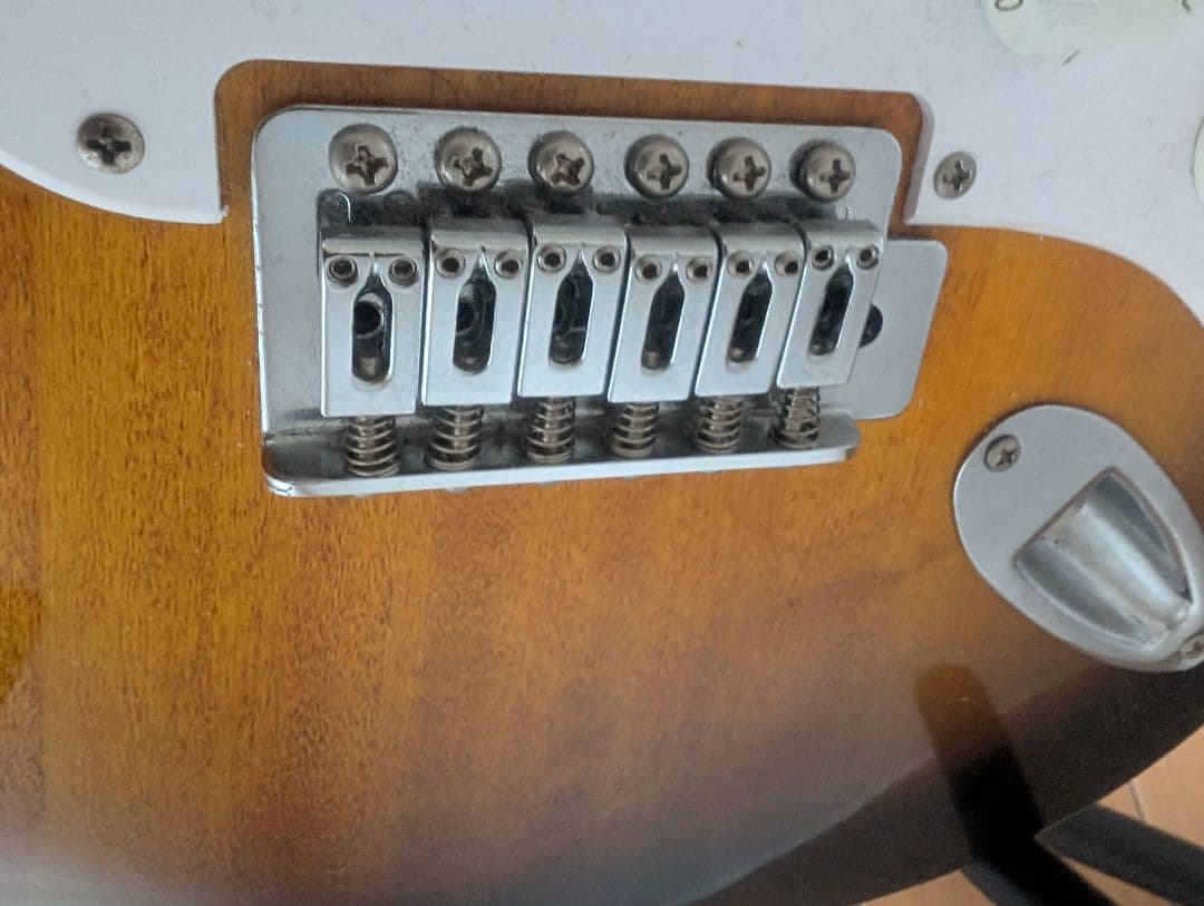 R.I.Pオジーオズボーン割Squier Stratocaster