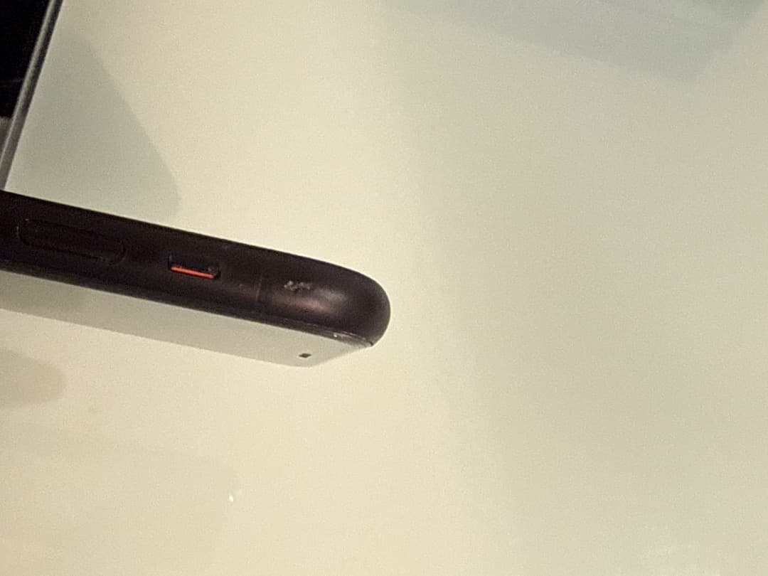 Apple iPhone XR ブラック 64gb 美品本体